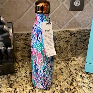 Lilly Pulitzer and Swell Water Bottle